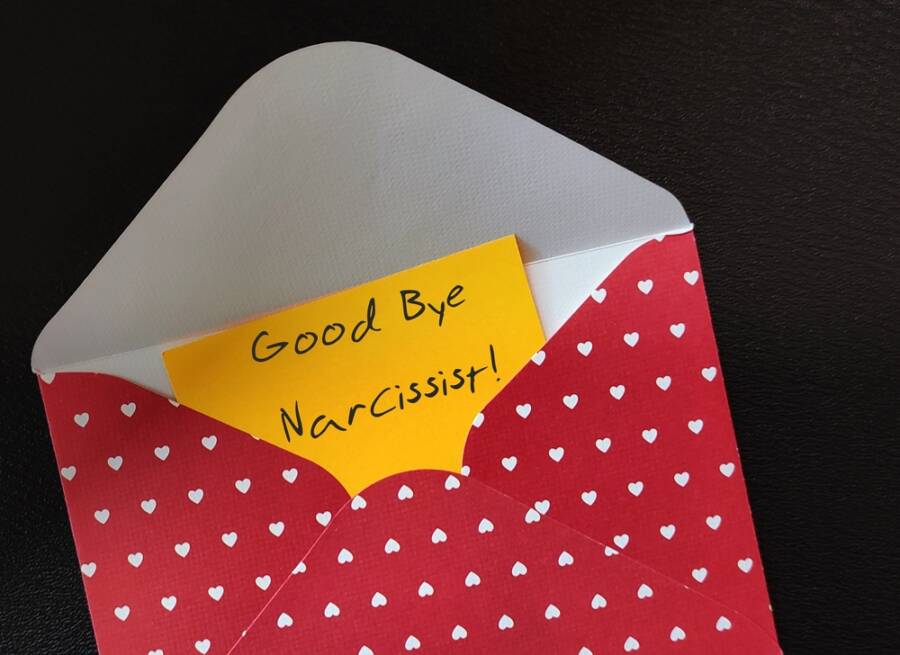 things narcissists do after a breakup