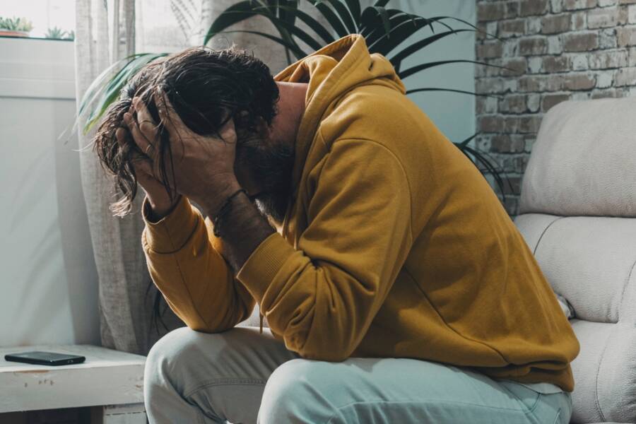 signs of childhood trauma