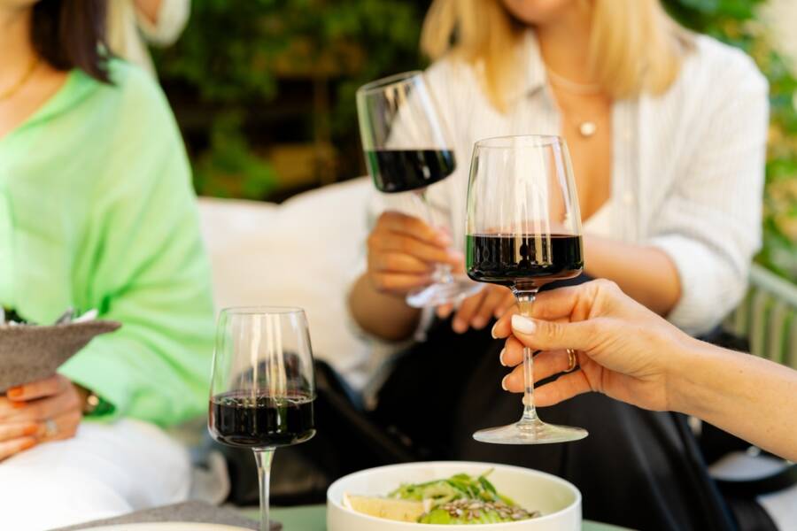 Adult Friendship Lie